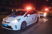 У Києві патрульні застосували зброю при затриманні водія, який протаранив поліцейське авто