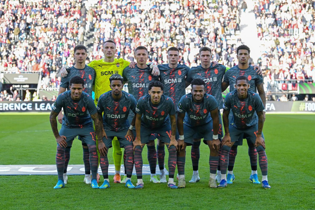 Футболісти «Шахтаря» перед матчем