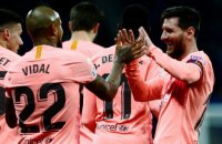 "Барселона" в елегантній рожевій формі знищила "Еспаньол" у барселонському дербі (оновлено)