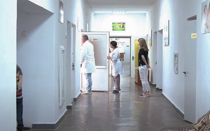 Обшуки в лікарнях не вихід. Чому держава програє боротьбу зі зловживаннями в медицині 