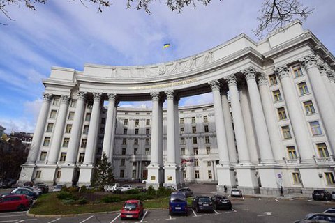 МЗС України закликало Вірменію та Азербайджан повернутися до діалогу