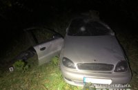 На Львовщине легковой автомобиль влетел в отбойник, погибли два человека