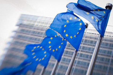 У ЄС планують заборонити готівкові розрахунки на суму понад 10 тисяч євро
