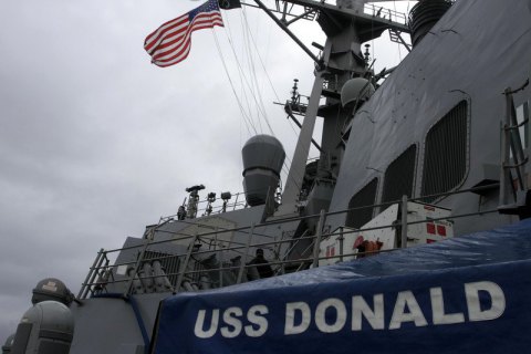 Есмінець США увійшов у Чорне море
