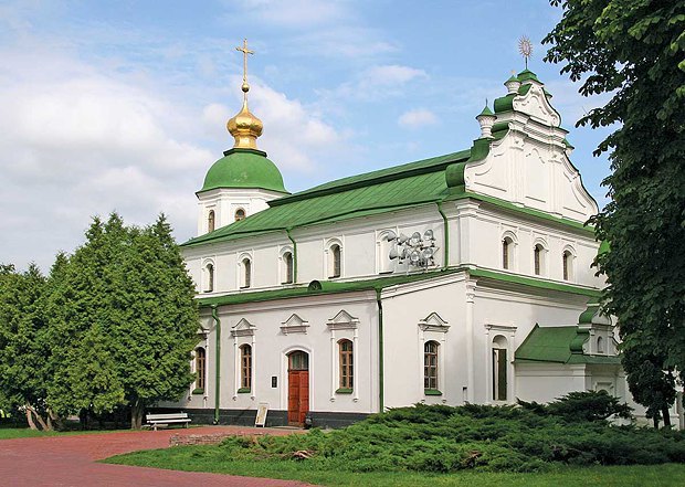 Трапезна церква на території Софії Київської