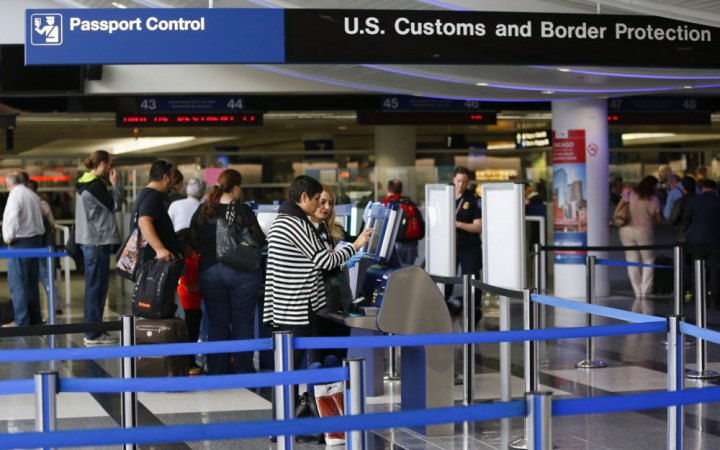 США призупинили видачу гостьових віз мешканцям Гази