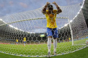 Матч за "бронзу": разгромленная Бразилия против непобежденной Голландии