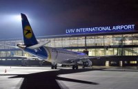 В аэропорту Львова эвакуировали рейс в Стамбул из-за сообщения о бомбе