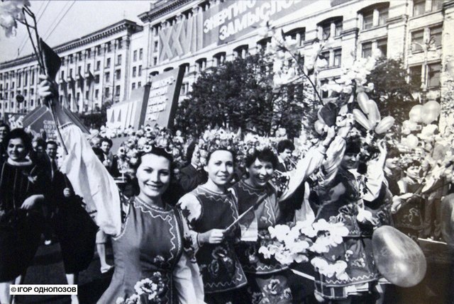 Першотравнева демонстрація на Хрещатику, 1986 року