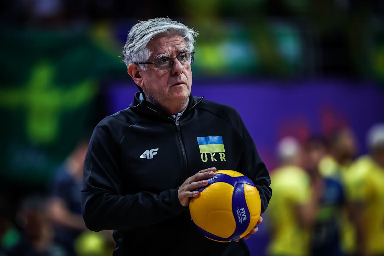 Рауль Лосано під час матчу проти Бразилії