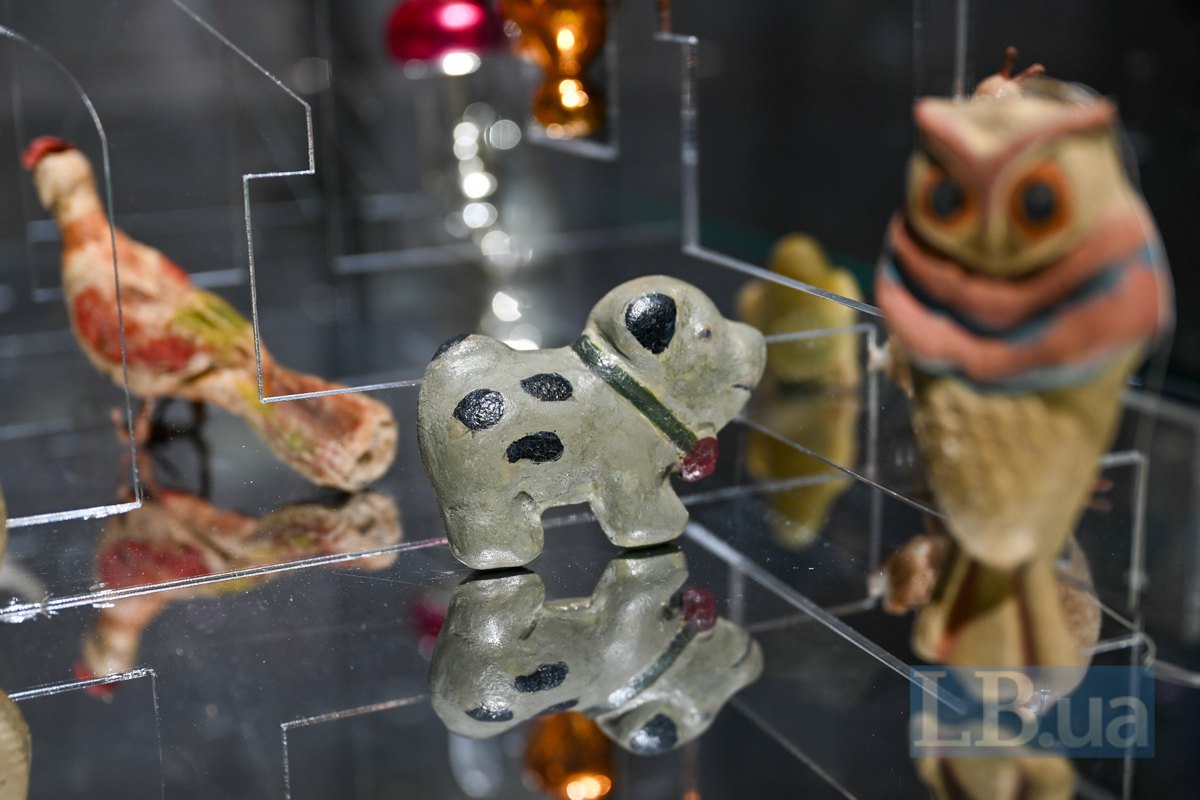 Харківські артільні іграшки 30-40х років, виготовлені методом гарячої штамповки