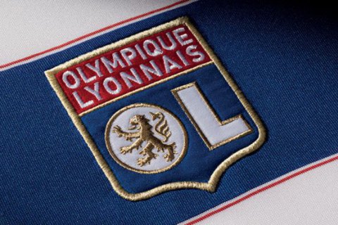 "Ліон" довічно усуне фаната за нацистське вітання в матчі ЛЧ