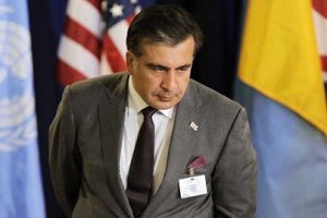 Саакашвили готов к сокращению президентских полномочий 