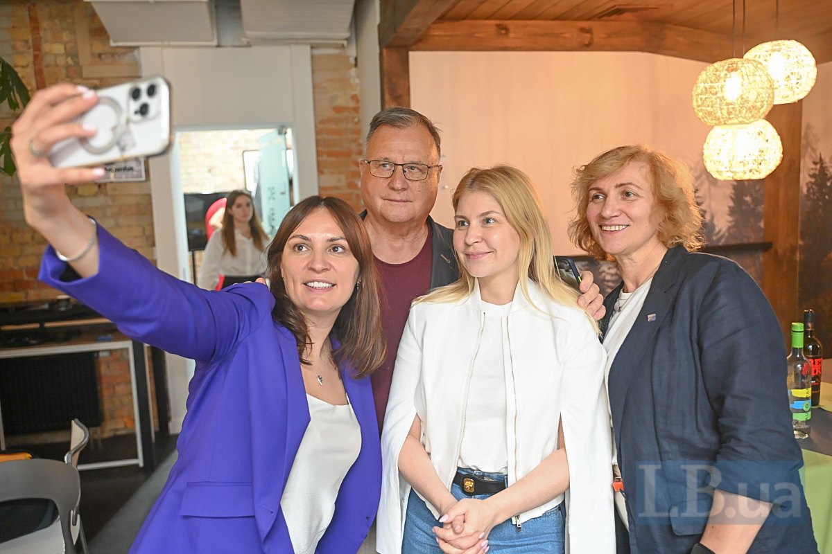 Ambassador of Ukraine to Canada Yuliya Kovaliv, Doctor of Philosophy Yevhen Bystrytskyy, Ambassador of Ukraine to the United States Olha Stefanishyna, and Deputy Executive Director of the International Renaissance Foundation Inna Pidluska (right)