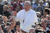 Папа Франциск омоет ноги юным преступникам