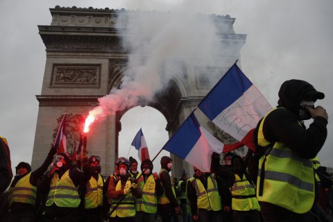 Влада Франції перевіряє причетність Росії до руху "Жовті жилети"