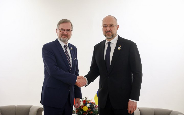Денис Шмигаль зустрівся з головами урядів Чехії та Литви