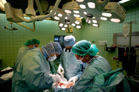 Рада відклала на рік запуск електронної системи трансплантації