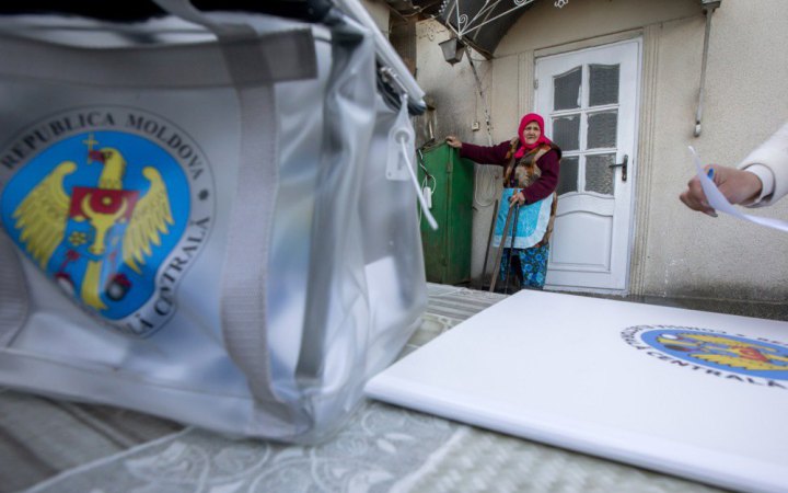 ЗМІ: Росія фінансує мережу фейкових новин для зриву виборів у Молдові