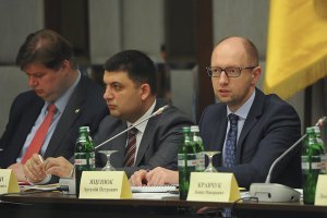 Яценюк: переговоры Украины с Россией по урегулированию конфликта невозможны