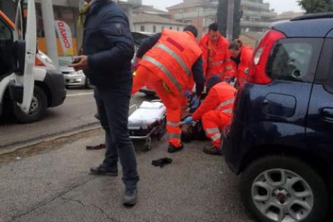 В Италии задержали злоумышленника, стрелявшего из машины по темнокожим