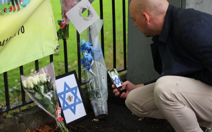 В одну із жертв нападу на синагогу у Манчестері поліція поцілила під час пострілу