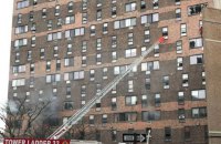 Из-за пожара в жилом доме в Нью-Йорке погибли 19 человек