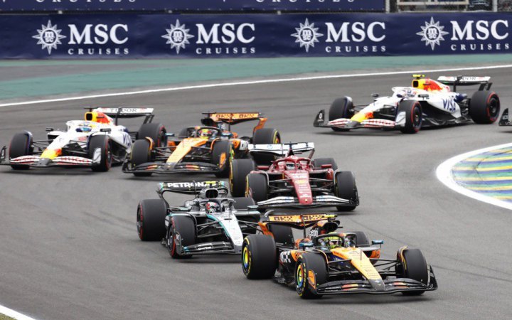 Гран-прі Сан-Паулу: впевнена перемога Норріса й неймовірний прорив Ферстаппена 