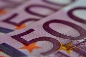 Міжбанківський євро сягнув позначки 10,70 грн