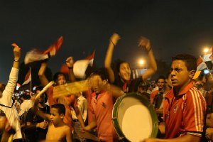 Сторонники Мурси будут освобождать его силой