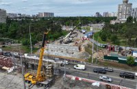 Кличко планує відкрити рух транспорту відремонтованим шляхопроводом біля метро “Дарниця” наприкінці листопада