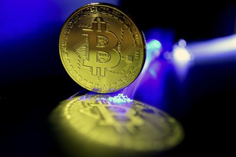 Курс Bitcoin впервые с 2018-го превысил $16 тысяч