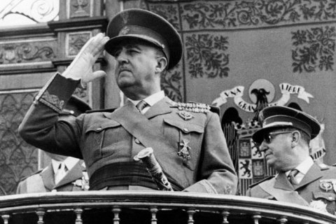 Іспанія офіційно засудила режим Франко