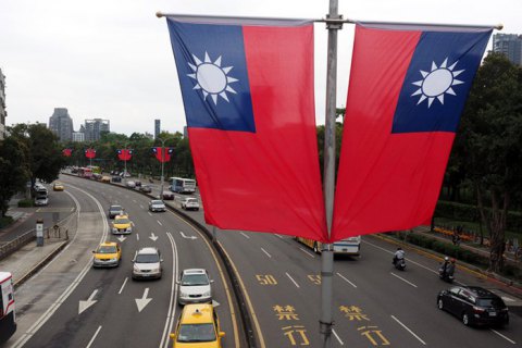 США зняли обмеження на співпрацю з Тайванем