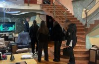 В Ужгороді підозру через недекларування 14 млн грн отримав місцевий депутат, обраний від ОПЗЖ