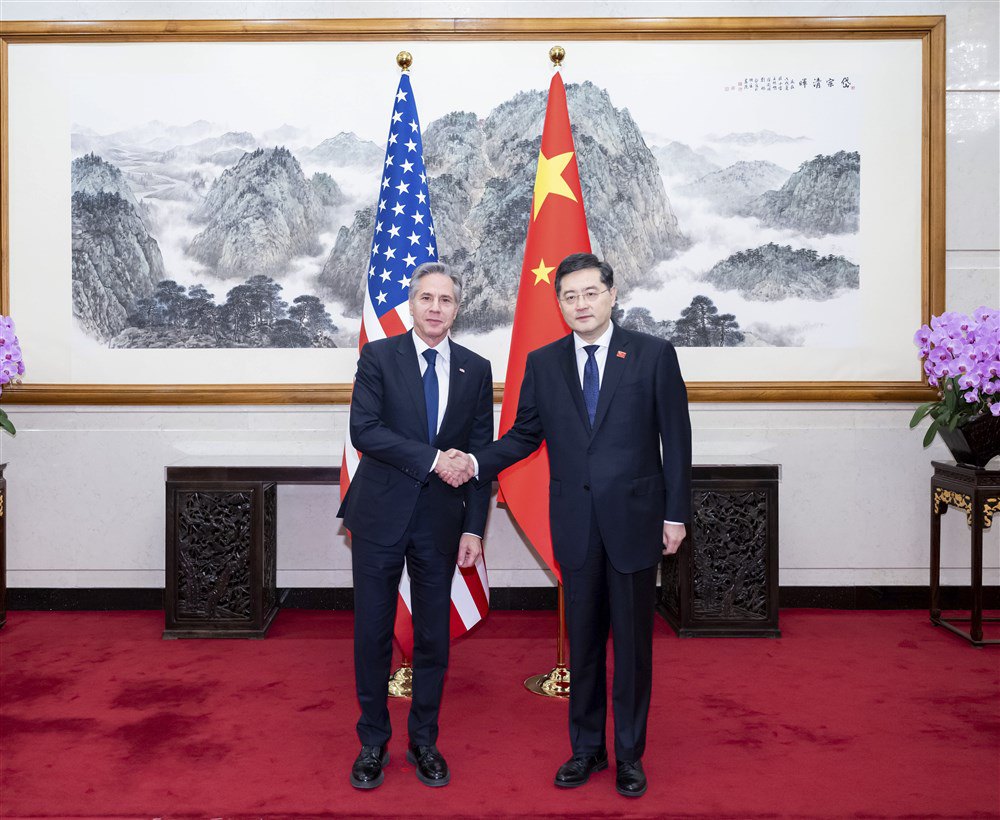 Міністр закордонних справ Китаю Цінь Ган проводить переговори з держсекретарем США Ентоні Блінкеном
