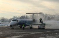 В Черновцы разрешили летать самолетам с низким расположением двигателей