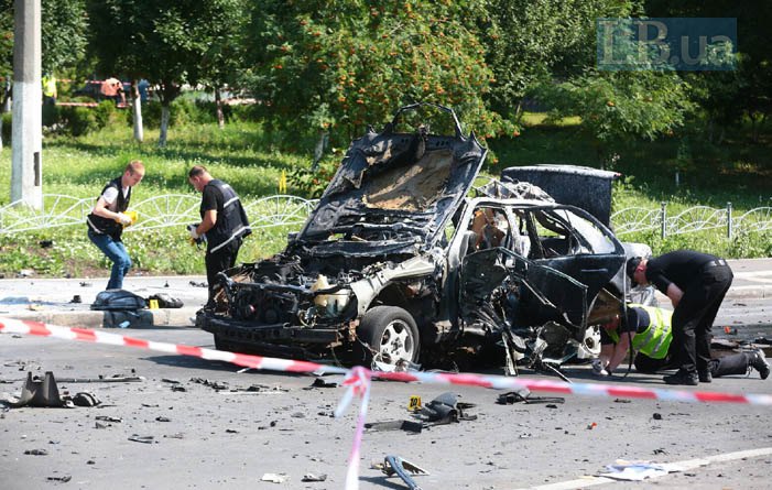 В результате взрыва автомобиля погиб полковник ГУР Максим Шаповал, Киев, 27 июня 2017.