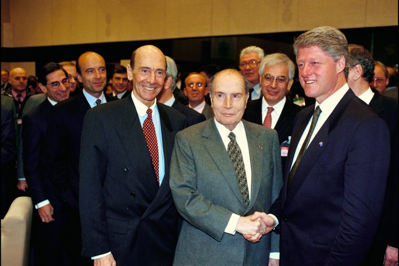 Зустріч глав держав і урядів під час Брюссельського саміту НАТО у 1994-му.