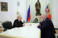 Російський диктатор Путін прибув з візитом до свого білоруського колеги Лукашенка