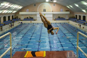 ​Тренер из Китая будет тренировать украинских прыгунов в воду