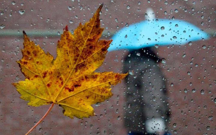 Завтра вдень в Україні до +13, у низці областей дуже сильний вітер