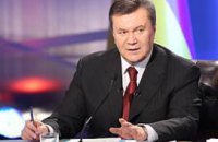 Давить на парламент очень непросто, - Янукович