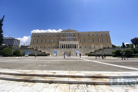 Як поїхати в Грецію під час ковіду