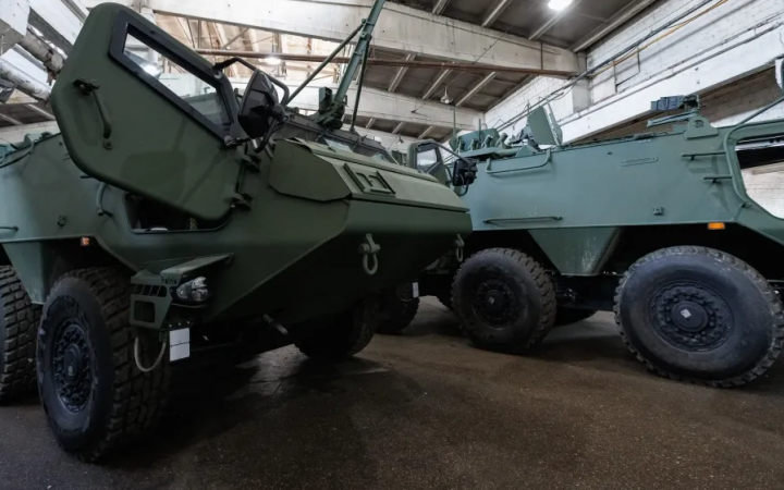 Міноборони: бронетранспортери Patria від Латвії посилять підрозділи Третього армійського корпусу