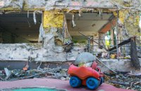 Вигорілі вщент квартири і зруйнований дитячий садок. Як мешканці Голосіївського району дивом уникли жертв під час атаки 8 липня