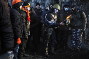 В Киеве от действий демонстрантов пострадали 7 спасателей, - ГСЧС