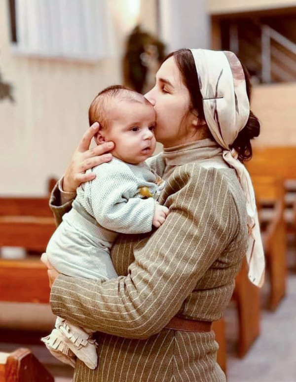 Анна Гайдаржи з чотиримісячним сином Тимофієм