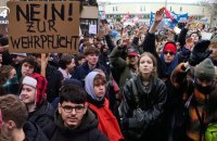 Одурманення миром. Хто може зашкодити переозброєнню Європи