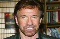 Помер американський актор і майстер бойових мистецтв Чак Норріс